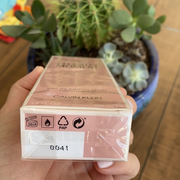 ‼️SOLD‼️NEW Eternity by Calvin Klein is a signature scent for women. - Picture 4 of 5